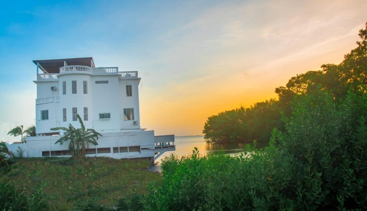 Tranquil Sea View Studio W Infinity Pool Near Airport & Downtown Belize City Exterior photo